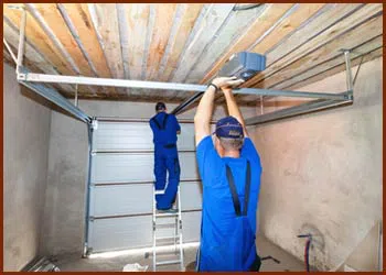 5 Star Garage Doors Portland, OR 503-343-6318 - cont-gdr-door-installation-t-14-07m